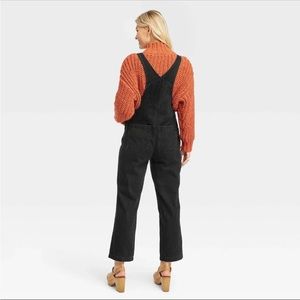 Universal Thread Women’s Denim Overalls Black Size 8 Regular
